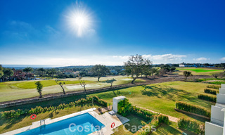 Développement exclusif d'appartements neufs en front de golf à vendre à San Roque, Costa del Sol 60335 