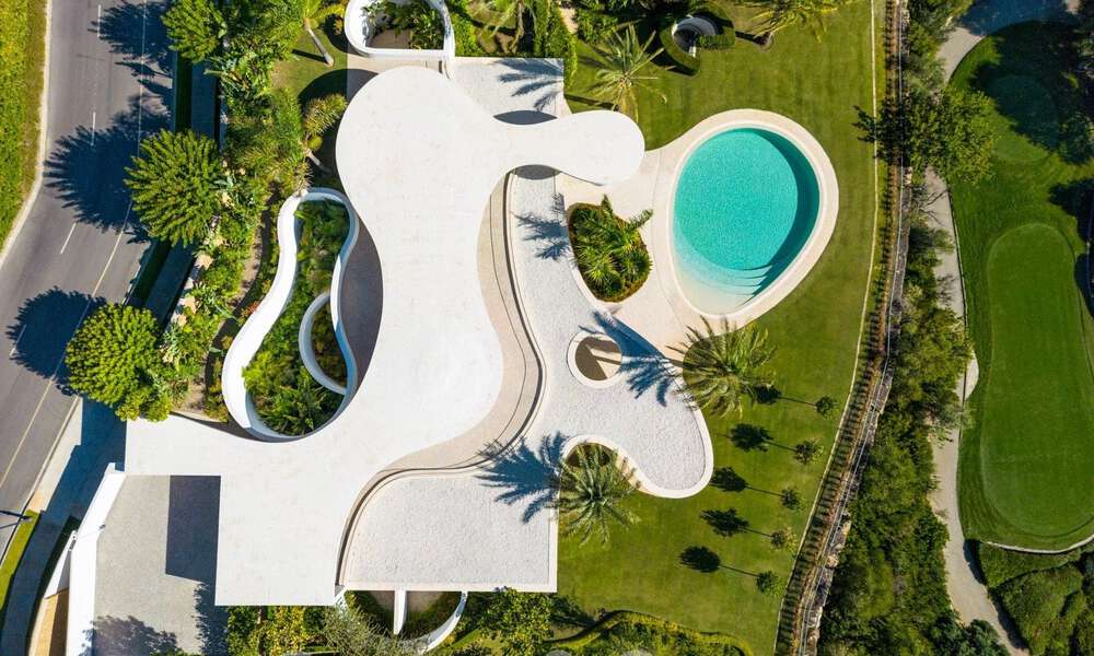Villa design extravagante à vendre, dans une station de golf exceptionnelle sur la Costa del Sol 60196