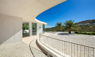 Villa design extravagante à vendre, dans une station de golf exceptionnelle sur la Costa del Sol 60201 