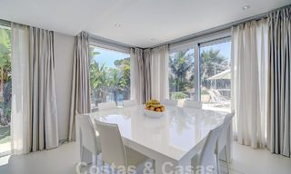 Villa de luxe moderne à vendre avec vue sur le golf à Nueva Andalucia, Marbella 60802 