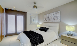 Villa de luxe moderne à vendre avec vue sur le golf à Nueva Andalucia, Marbella 60812 