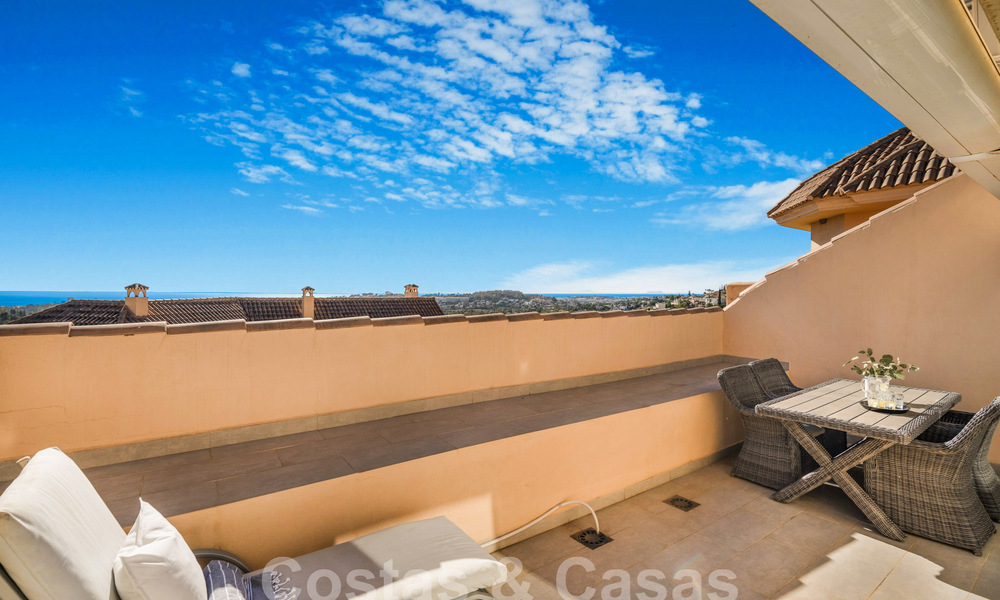 Penthouse de luxe à vendre avec vue sur la mer dans un complexe 5 étoiles à Nueva Andalucia, Marbella 60886
