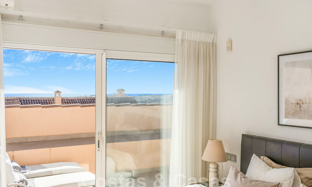 Penthouse de luxe à vendre avec vue sur la mer dans un complexe 5 étoiles à Nueva Andalucia, Marbella 60898
