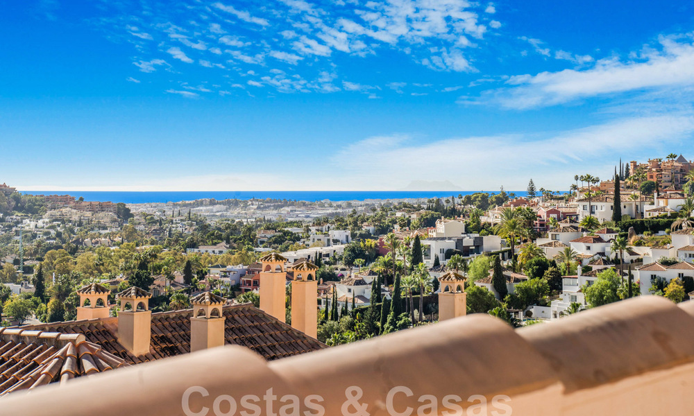 Penthouse de luxe à vendre avec vue sur la mer dans un complexe 5 étoiles à Nueva Andalucia, Marbella 60900