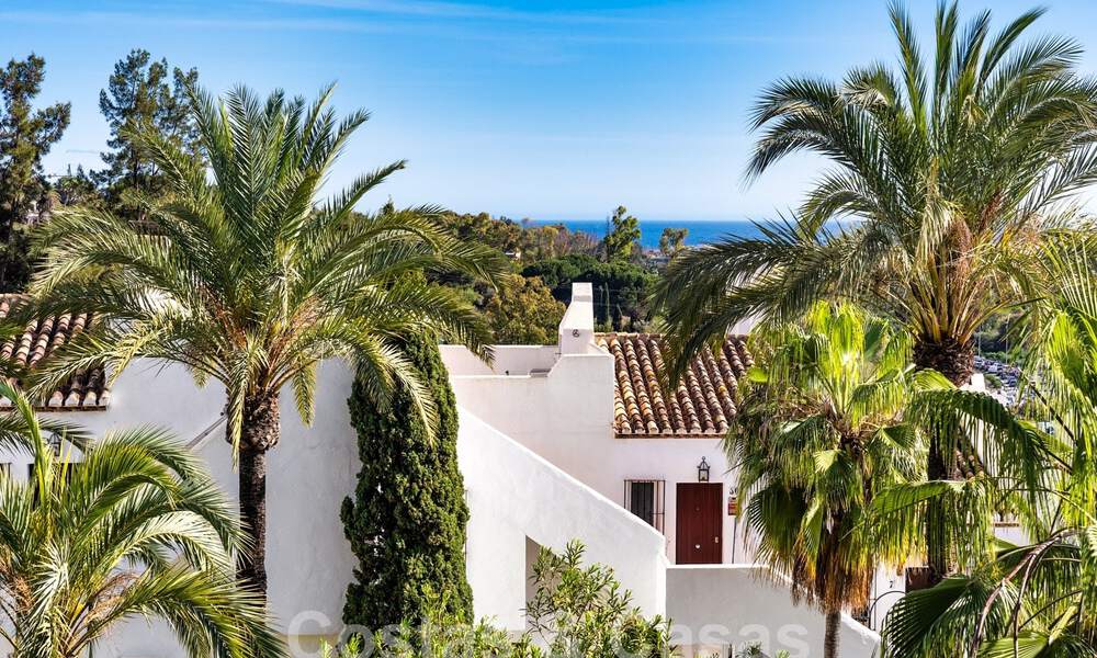 Maison de ville luxueusement rénovée à vendre dans un quartier résidentiel privilégié du Golden Mile de Marbella 61582