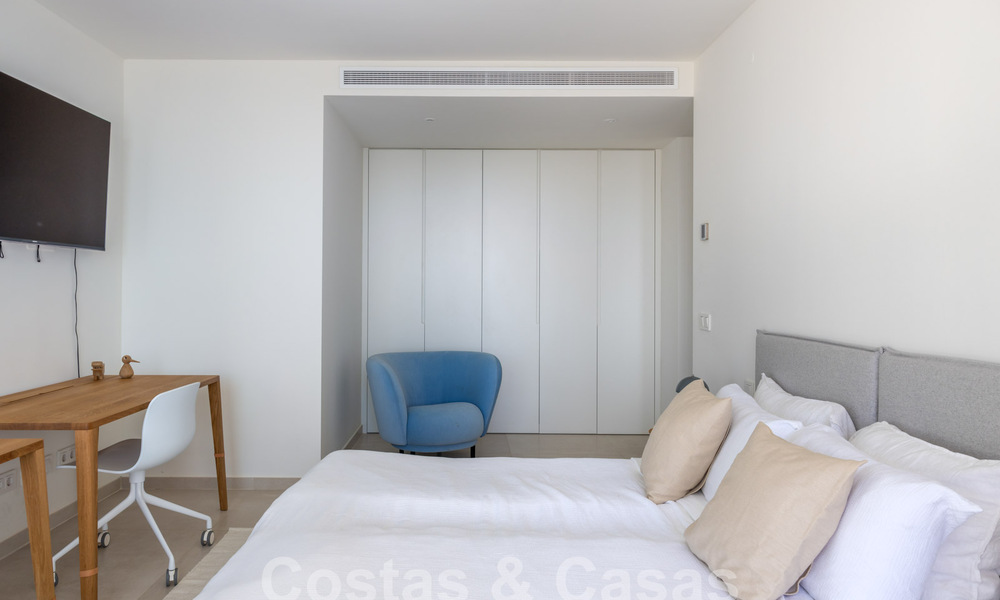 Penthouse de luxe sophistiqué et spacieux à vendre avec vue sur la mer dans un complexe de luxe à Nueva Andalucia, Marbella 61231