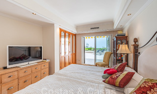 Luxueux appartement à vendre avec vue panoramique sur la mer dans une urbanisation fermée sur le Golden Mile, Marbella 61745 