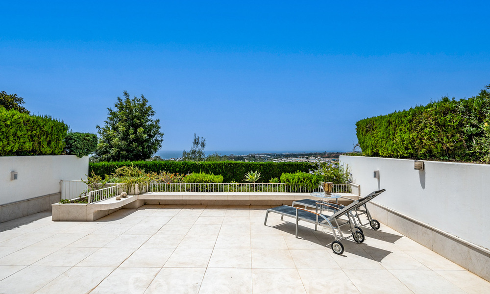 Luxueux appartement à vendre avec vue panoramique sur la mer dans une urbanisation fermée sur le Golden Mile, Marbella 61746