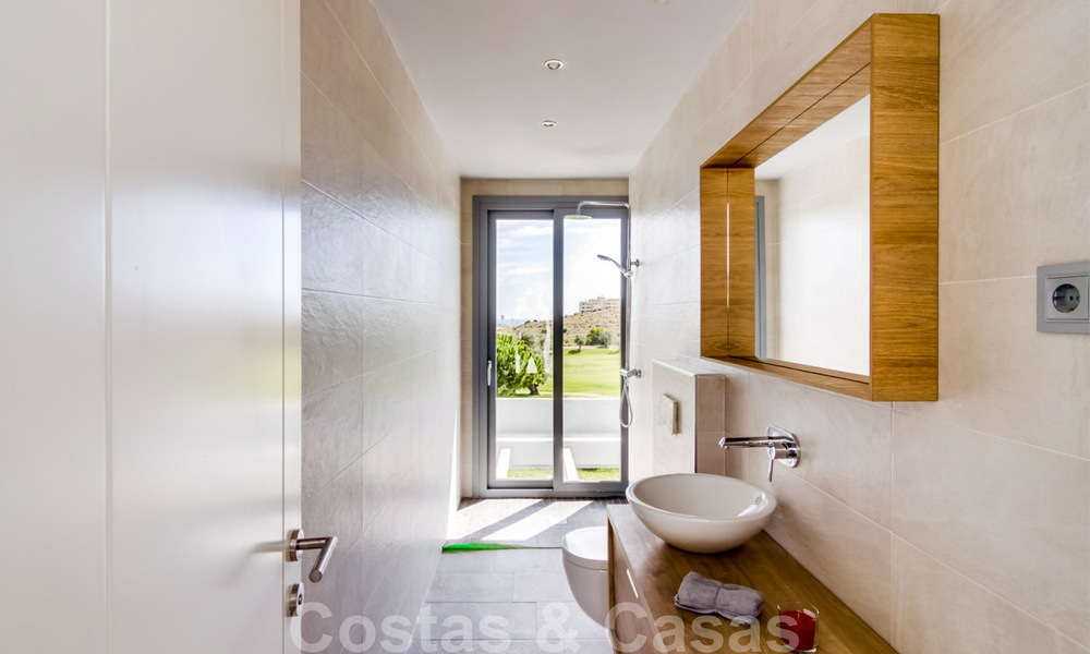 Nouveau développement de villas de luxe modernes à vendre, en front de golf avec vue sur la mer à Mijas, Costa del Sol 62470