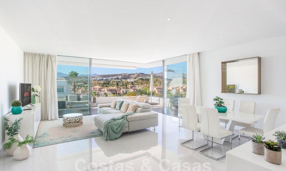Appartement moderne de 3 chambres à coucher avec terrasses spacieuses à vendre sur le nouveau Golden Mile entre Marbella et Estepona 62492