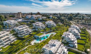 Appartement moderne de 3 chambres à coucher avec terrasses spacieuses à vendre sur le nouveau Golden Mile entre Marbella et Estepona 62502 
