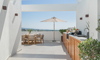 Maison élégamment rénovée à vendre, adjacente au terrain de golf de La Quinta à Benahavis - Marbella 62807 
