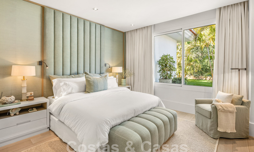 Villa de luxe sophistiquée avec vue panoramique sur la mer à vendre à Nueva Andalucia, Marbella 62785
