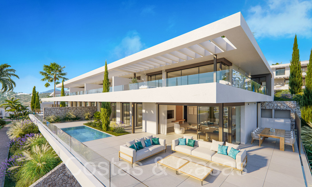 Maisons neuves et modernistes à vendre directement sur le terrain de golf à l'est de Marbella 64762