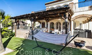 Villa andalouse à vendre dans un resort de golf, à quelques minutes du centre d'Estepona 65668 