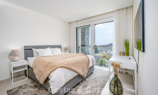 Prêt à emménager, appartement de luxe à vendre dans un prestigieux complexe de golf sur les collines de Marbella - Benahavis 66482 