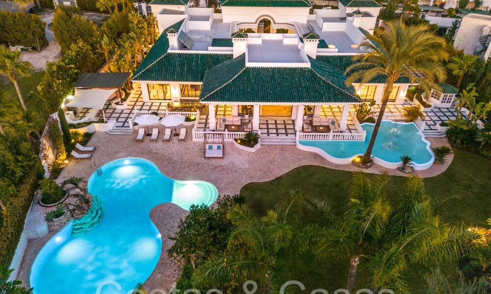 Villa palatiale de style architectural mauresque-andalou à vendre, entourée de terrains de golf dans la vallée du golf de Nueva Andalucia, Marbella 67082