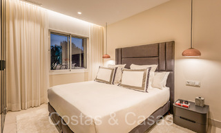 Appartement de luxe rénové de haute qualité à vendre dans un complexe en première ligne de plage sur le New Golden Mile, Marbella - Estepona 67262 
