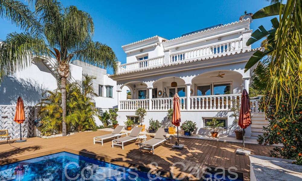 Villa méditerranéenne avec un intérieur contemporain à vendre sur le Golden Mile de Marbella 67380