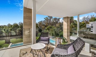 Villa de luxe moderniste à vendre dans un quartier résidentiel exclusif et fermé sur le Golden Mile de Marbella 67643 