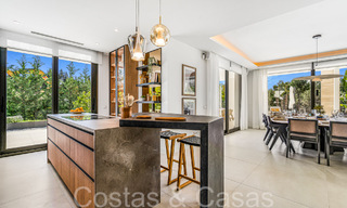 Villa de luxe moderniste à vendre dans un quartier résidentiel exclusif et fermé sur le Golden Mile de Marbella 67673 