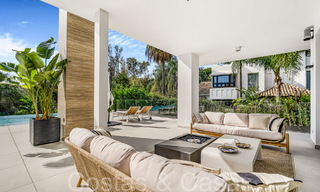 Villa de luxe moderniste à vendre dans un quartier résidentiel exclusif et fermé sur le Golden Mile de Marbella 67680 