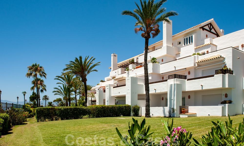Appartements en première ligne de plage et de golf a vendre a Los Monteros Playa, Marbella 26165