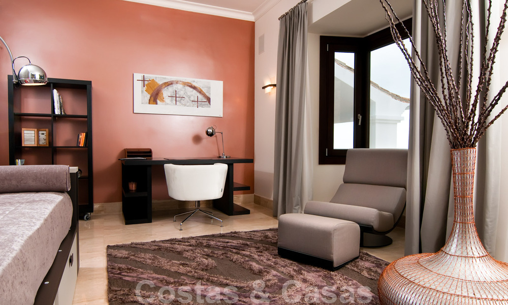 Villa moderne de style andalou à acheter dans la zone de Marbella - Benahavis 29540