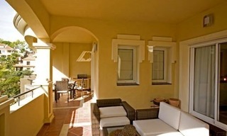Grand appartement de luxe à vendre à Elviria - Marbella 2