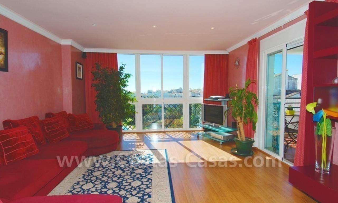 Appartement penthouse à vendre dans le centre de Puerto Banús, Marbella 6