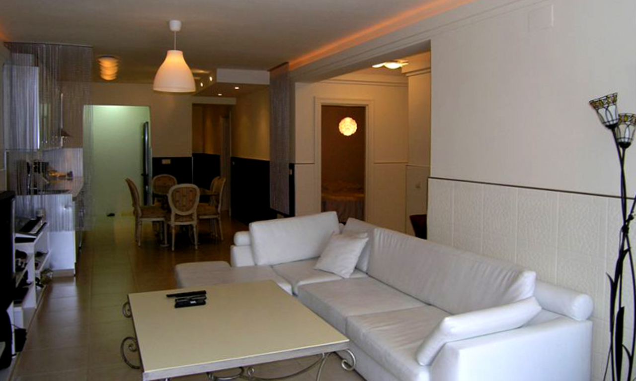 Opportunité: Appartement totalement réformé en vente dans Nueva Andalucía, Marbella 1