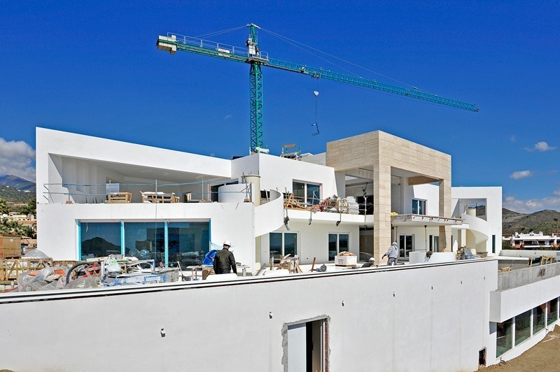 Costas & Casas: Building in Marbella and Costa del Sol
