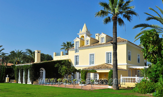 Chateau classique de style mansion villa à vendre dans Nueva Andalucía, Marbella 22660 