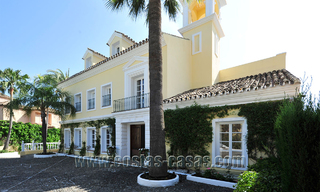Chateau classique de style mansion villa à vendre dans Nueva Andalucía, Marbella 22669 