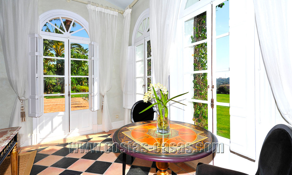 Chateau classique de style mansion villa à vendre dans Nueva Andalucía, Marbella 22675