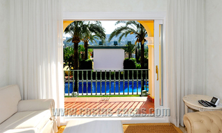 Chateau classique de style mansion villa à vendre dans Nueva Andalucía, Marbella 22708 