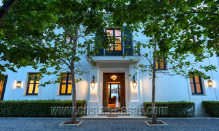 Large mansion moderne de style provençale à vendre sur la Mille d' Or à Marbella 36189 