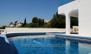 Villa renovée à vendre à Benahavis - Marbella avec vue sur mer 28726 