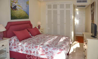 À vendre à Puerto Banús, Marbella: Penthouse appartement de plage luxueux 22468 