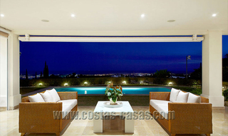 À vendre : Villa exclusive dans une partie chic de Marbella - Benahavís avec vue sur mer 30368 
