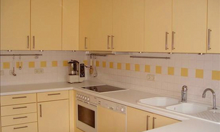 Penthouse - duplex à vendre dans une urbanisation privée en première ligne de plage sur la Mille d' Or à Marbella 5