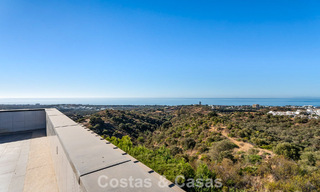 Prêt à emménager! Villa moderne à vendre avec une vue imprenable sur la mer, juste à l'est du centre de Marbella 787842 