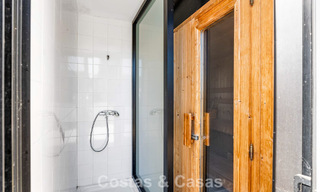 Prêt à emménager! Villa moderne à vendre avec une vue imprenable sur la mer, juste à l'est du centre de Marbella 787847 