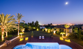 Impressionnante villa contemporaine de luxe avec appartement d'invités à vendre dans la vallée du Golf de Nueva Andalucia, Marbella 22608 