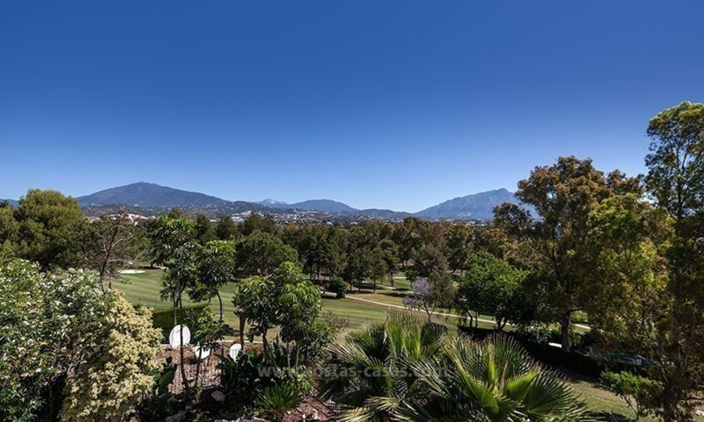 A vendre: première ligne de luxe villa de golf à Marbella 2153