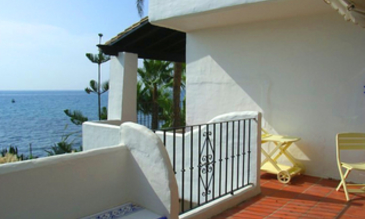 Appartement en première ligne de plage à vendre à Puente Romano, Mille d' Or, Marbella 2