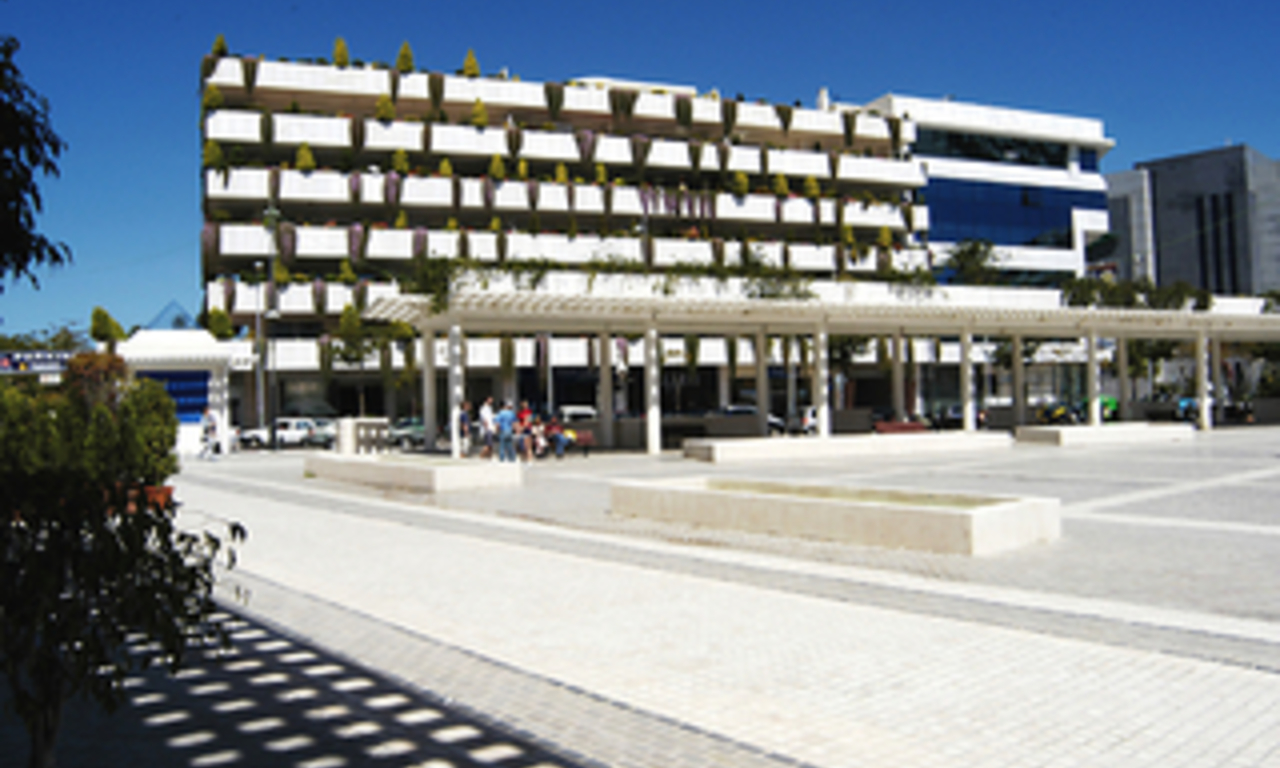 Appartement de luxe à vendre dans Puerto Banús, Marbella 1