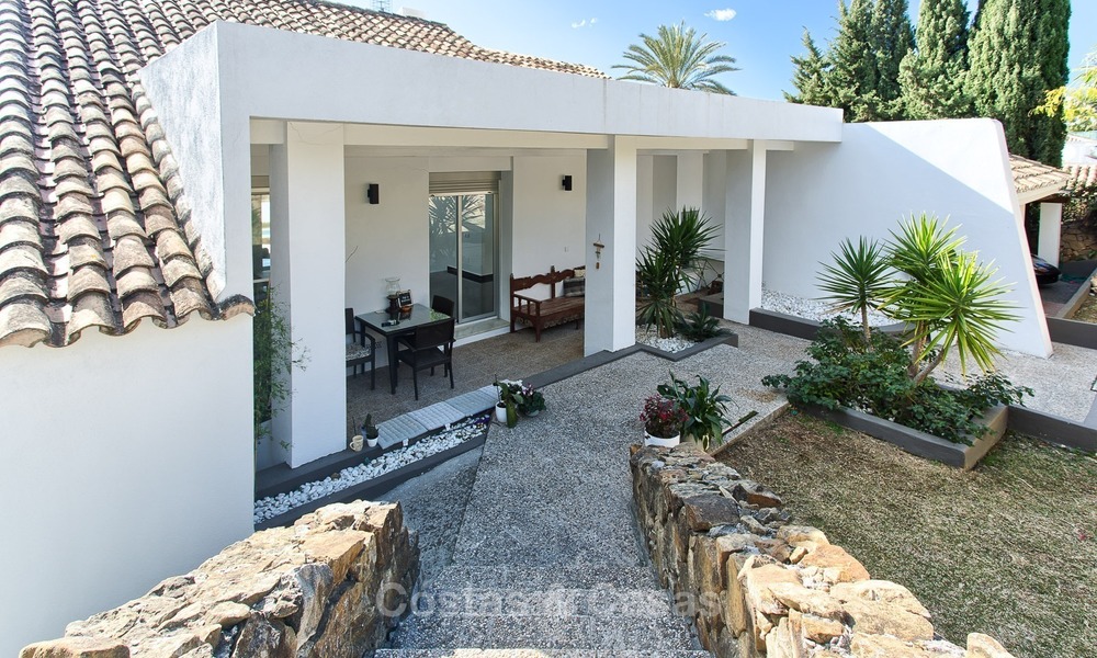 À vendre: Villa moderne dans la vallée de Golf de Nueva Andalucía, Marbella 2005