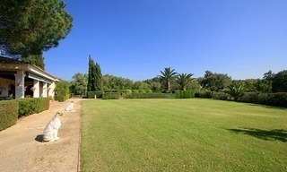 Villa mansion à vendre en première ligne de golf de Valderrama, Sotogrande 5