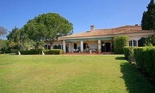 Villa mansion à vendre en première ligne de golf de Valderrama, Sotogrande 4